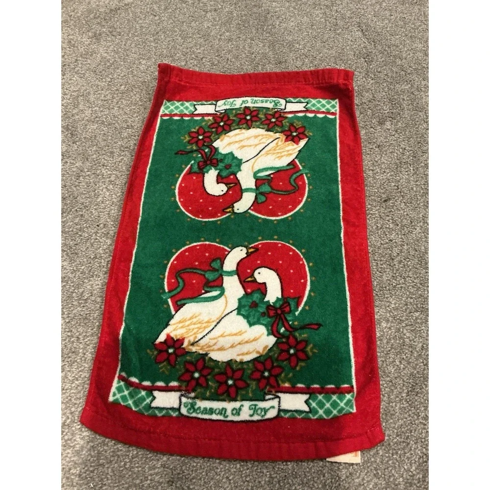 8 Vintage Christmas Washcloths/Hand Towels
